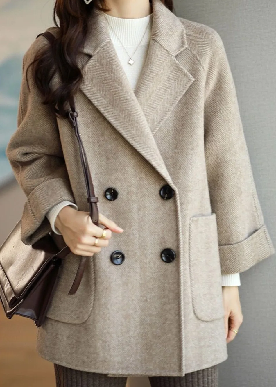 Dames Wolblend Trenchcoat Met Dubbele Knopenrij En Reverskraag