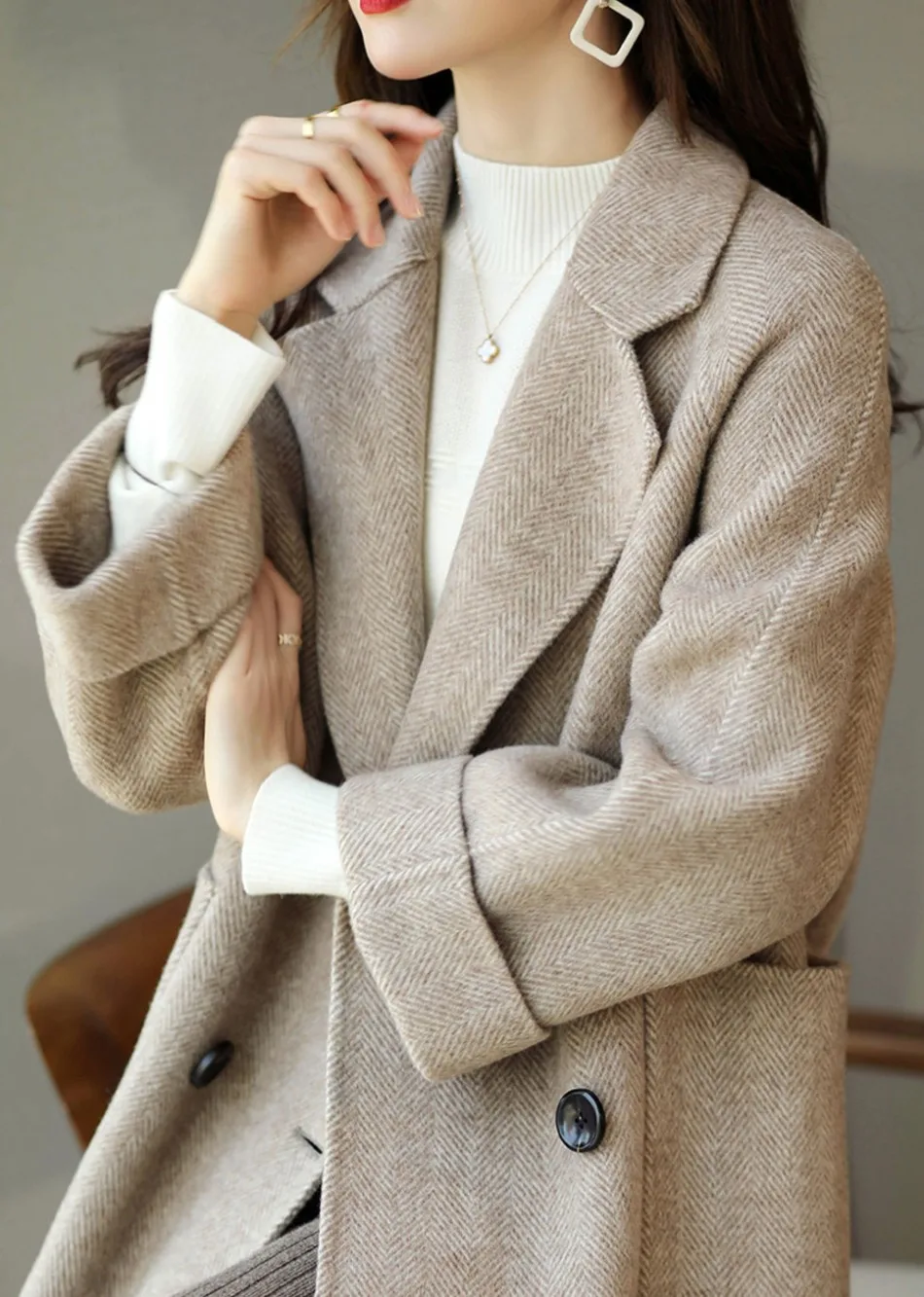 Dames Wolblend Trenchcoat Met Dubbele Knopenrij En Reverskraag
