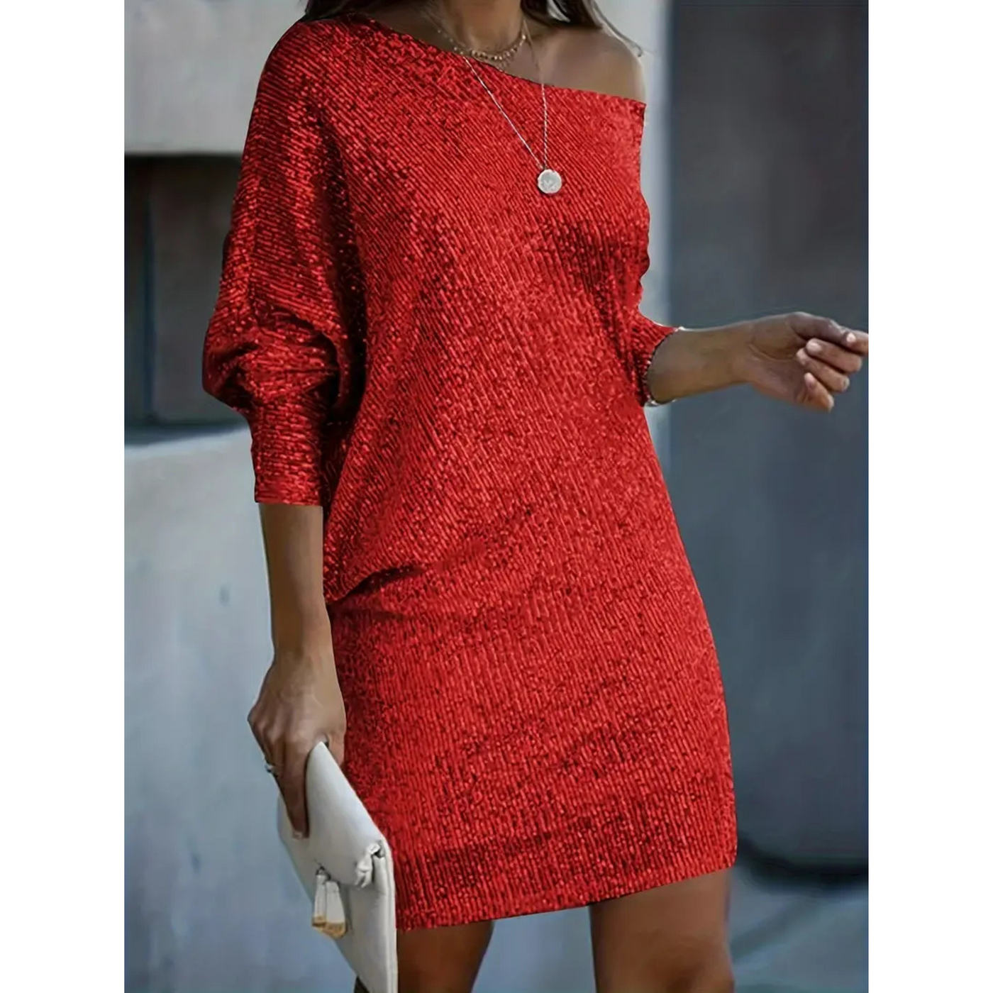 Dames Avondjurk Met Pailletten En Off Shoulder Halslijn