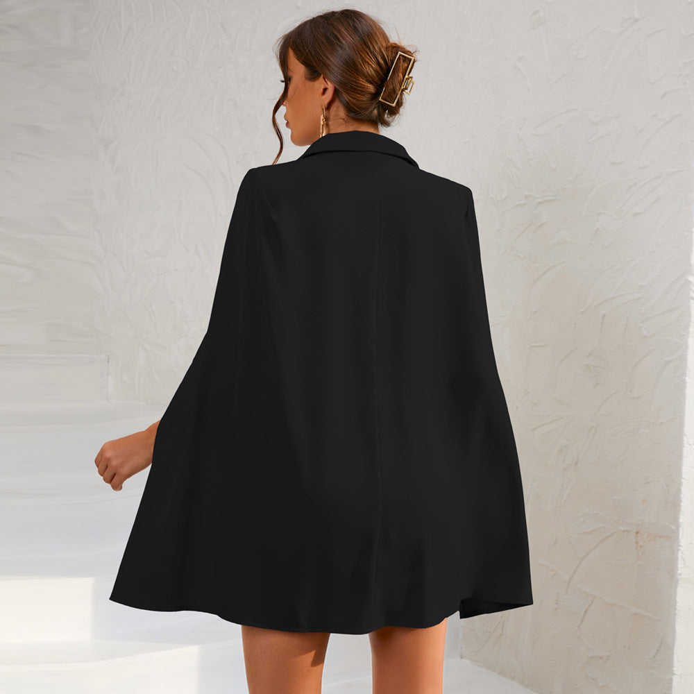 Dames Blazer Mini Jurk Met Cape Mouwen En Gouden Knopen