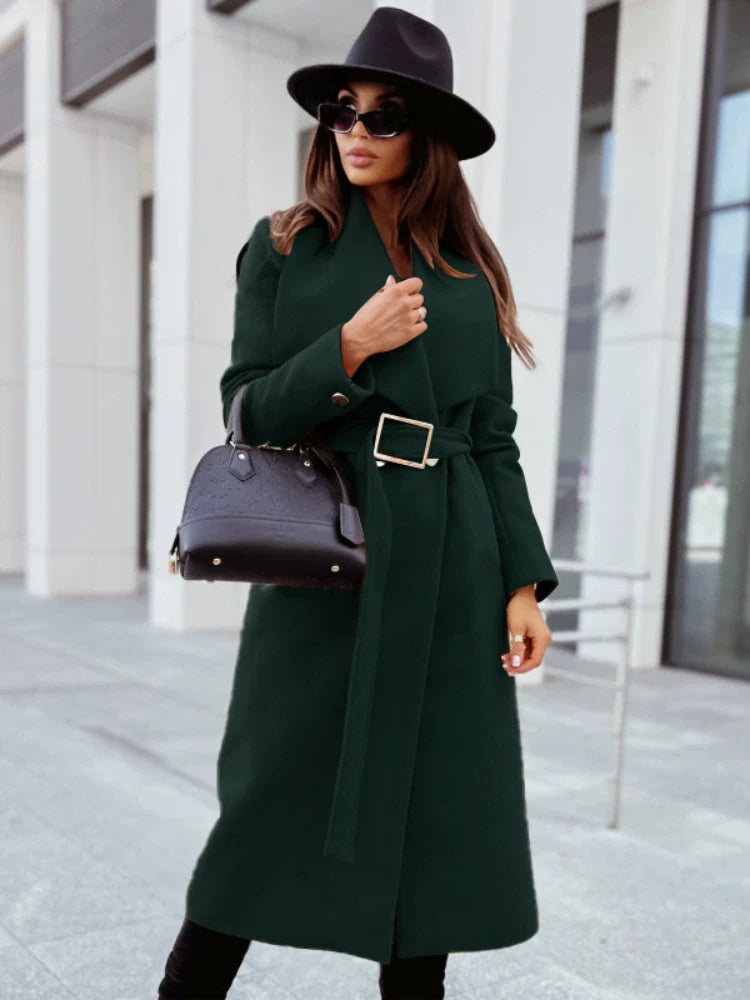 Dames Lange Jas Met Riem En Gedrapeerde Revers In Wollook