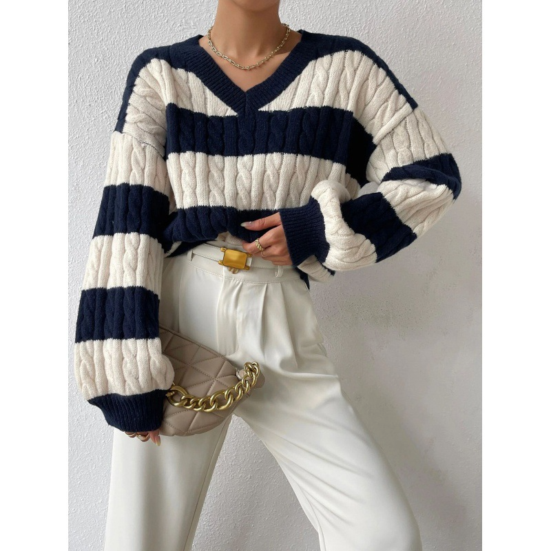 Dames Trui Met Oversized Pasvorm En Gestreept Kabelgebreid Design