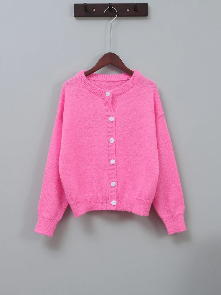 Dames Roze Cardigan Met Ronde Hals En Knoopsluiting