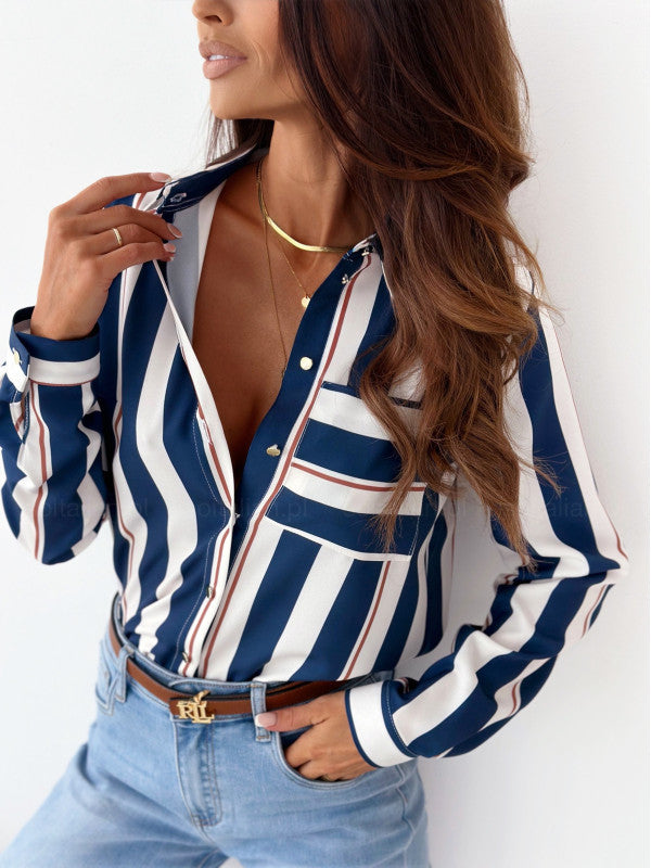 Elegante Satijnen Dames Blouse met Dierenprint en Lange Mouwen