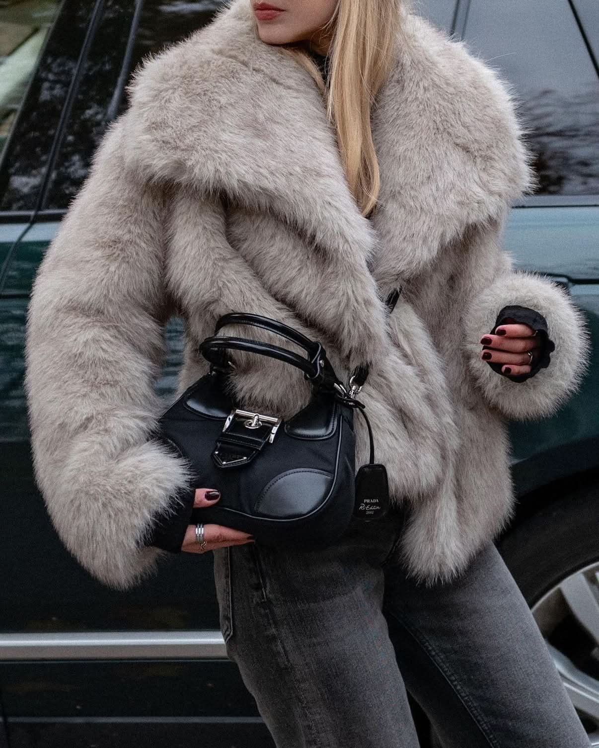 Dames Faux Fur Jas Met Grote Kraag En Lange Mouwen