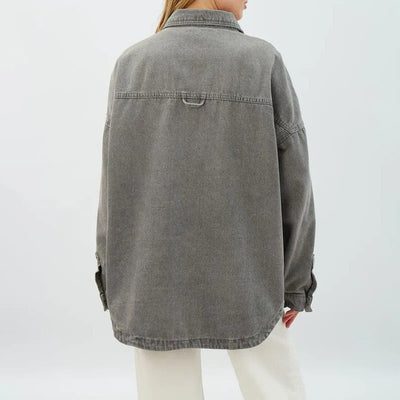 Dames Oversized Spijkerjasje Van Gewassen Denim Met Borstzakken