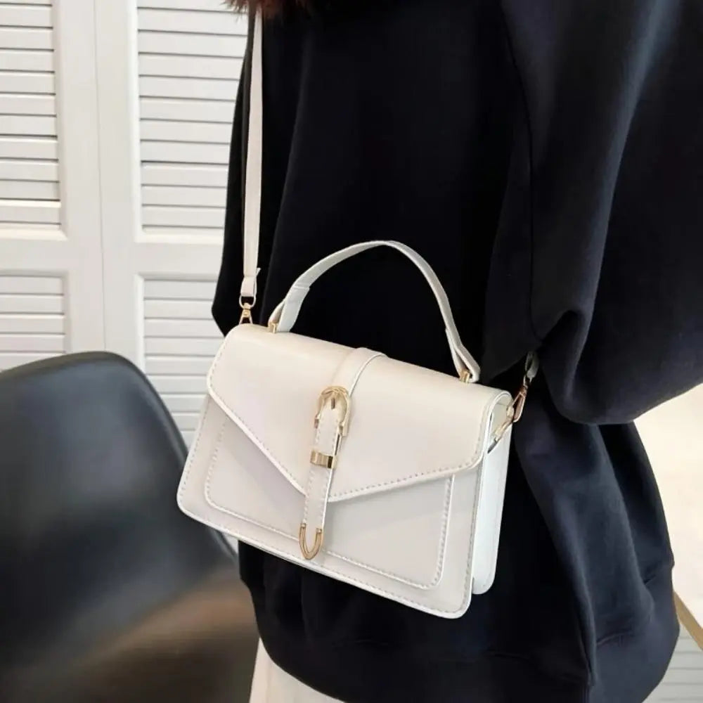 Dames Crossbody Handtas Met Gouden Details En Verstelbare Schouderriem