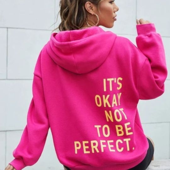 Dames Hoodie Met Lange Mouwen En Inspirerende Print