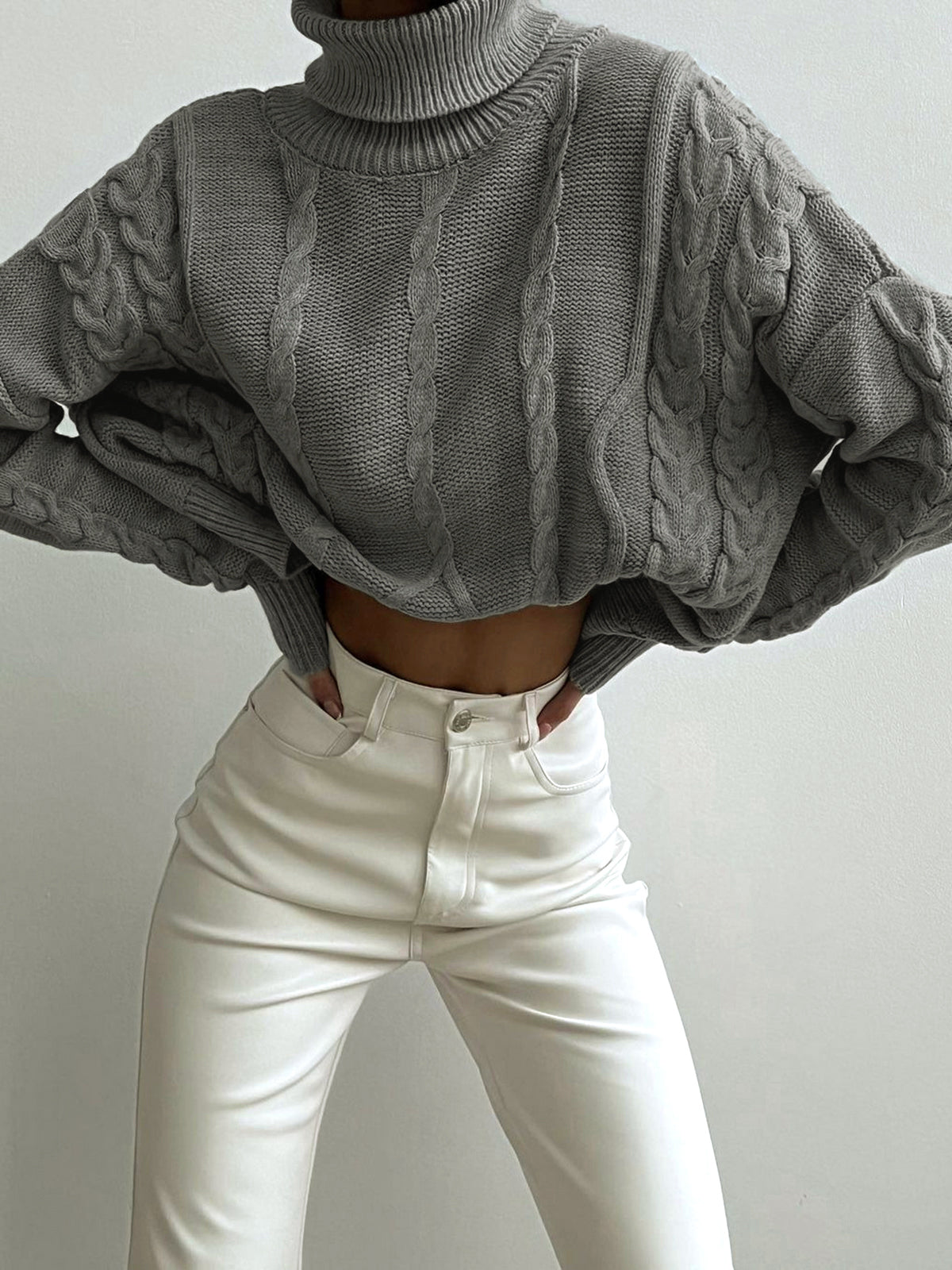 Dames Gebreide Coltrui Met Oversized Pasvorm En Kabelpatroon