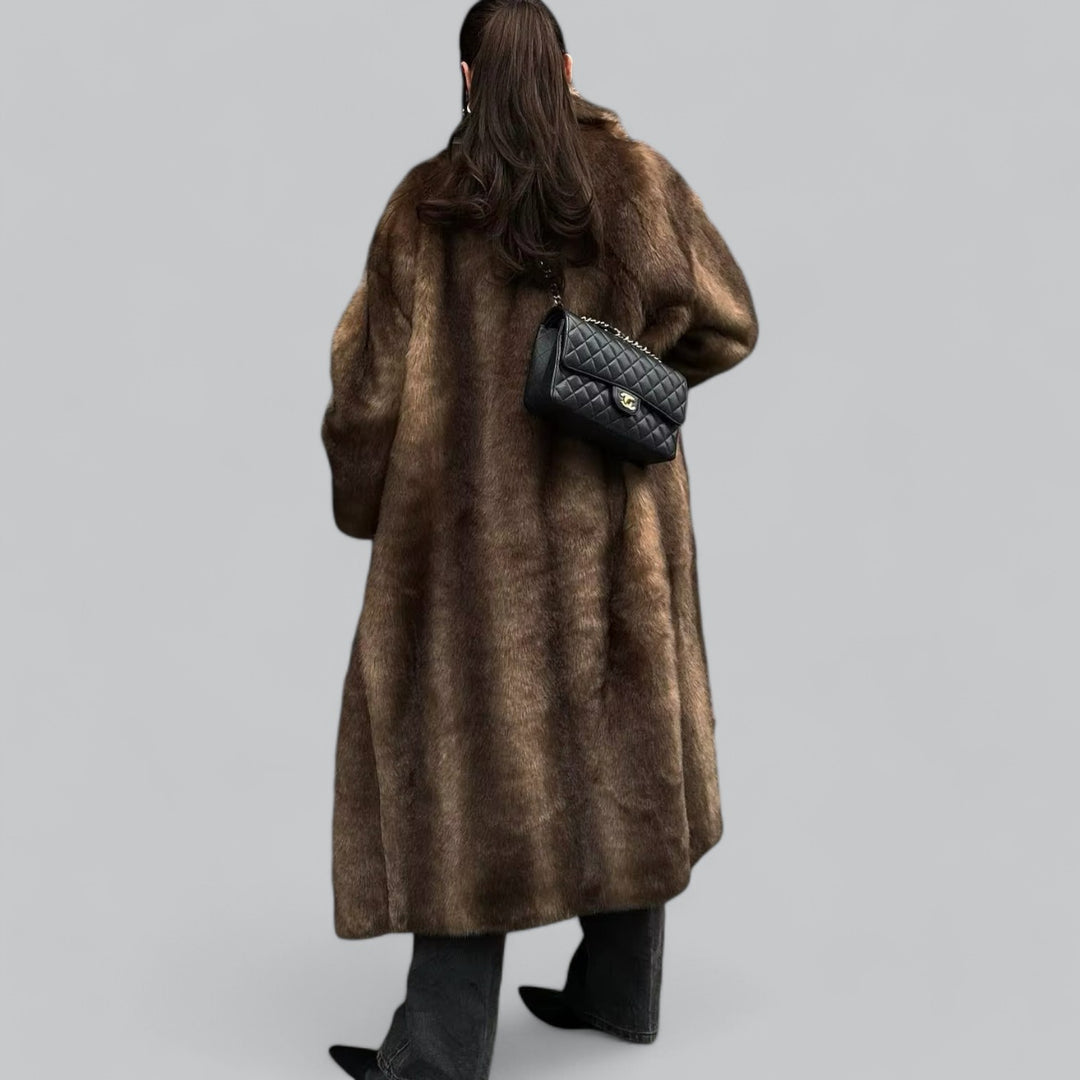 Dames Lange Winterjas In Faux Fur