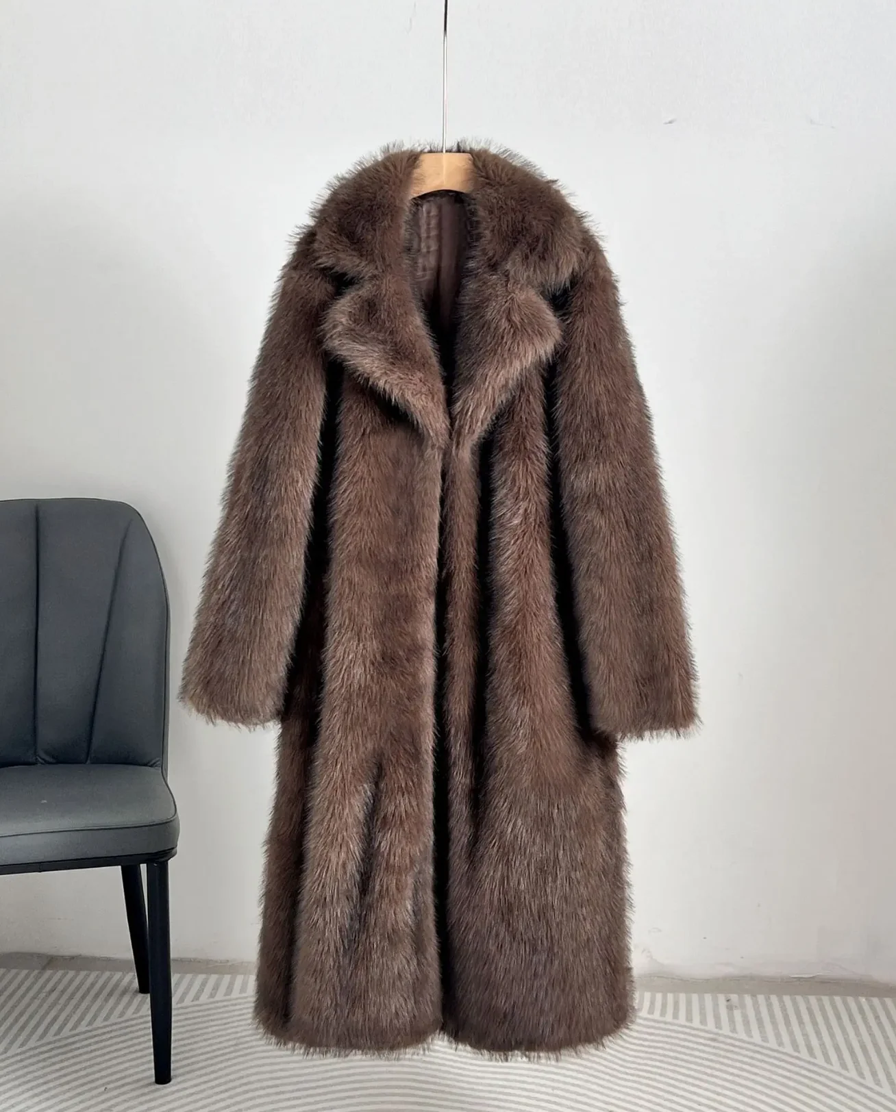 Dames Lange Oversized Bontjas Met Elegante Brede Kraag