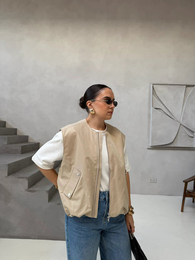 Dames Lichtgewicht Mouwloze Bodywarmer Met Rits En Zakken