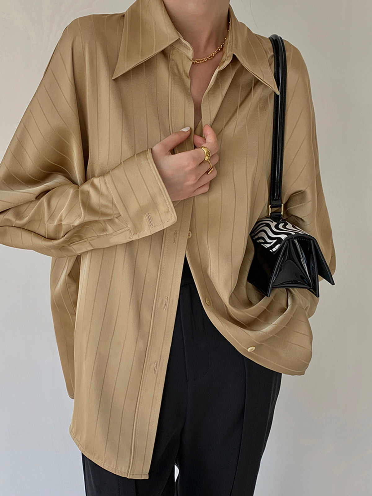 Oversized Dames Blouse met Tijdloos Ontwerp