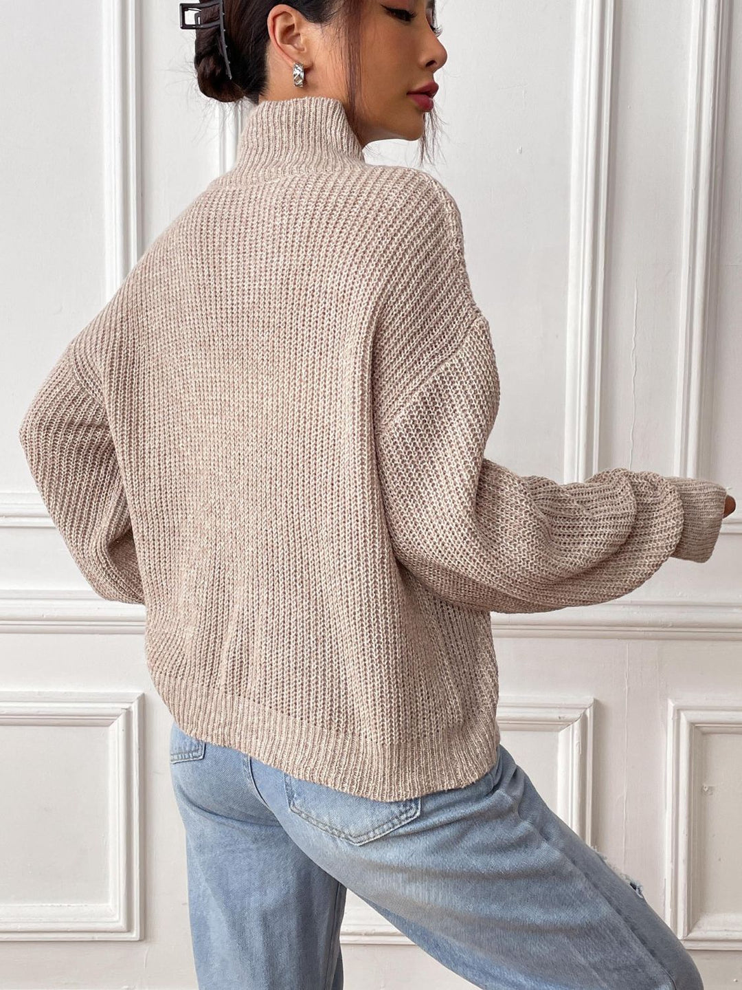 Dames Kasjmier Coltrui Met Hartdetail En Hoge Hals