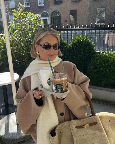 Dames Oversized Beige Wollen Jas Met Knopen En Lange Mouwen