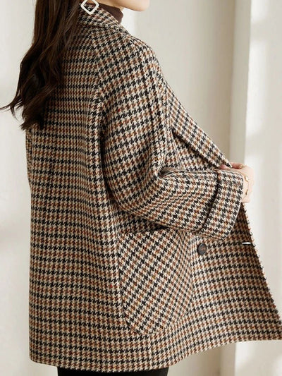Dames Vintage Trenchcoat Met Ruitpatroon En Dubbele Knopen