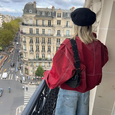 Dames Oversized Bomberjacket Met Moderne Statement Look