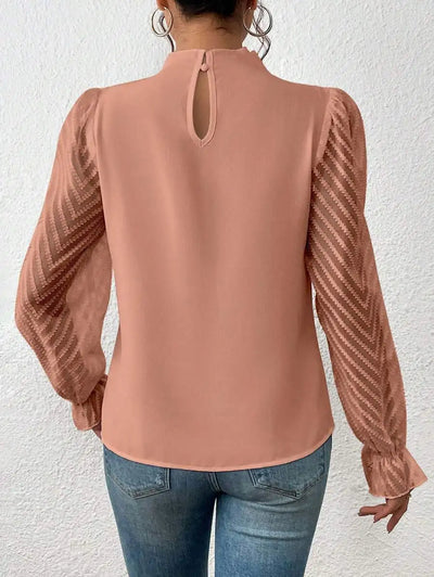 Dames Blouse Met Lange Transparante Mouwen En Hoge Hals