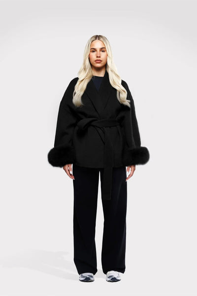 Dames Wrap Coat Met Luxe Imitatiebont En Tijdloos Design