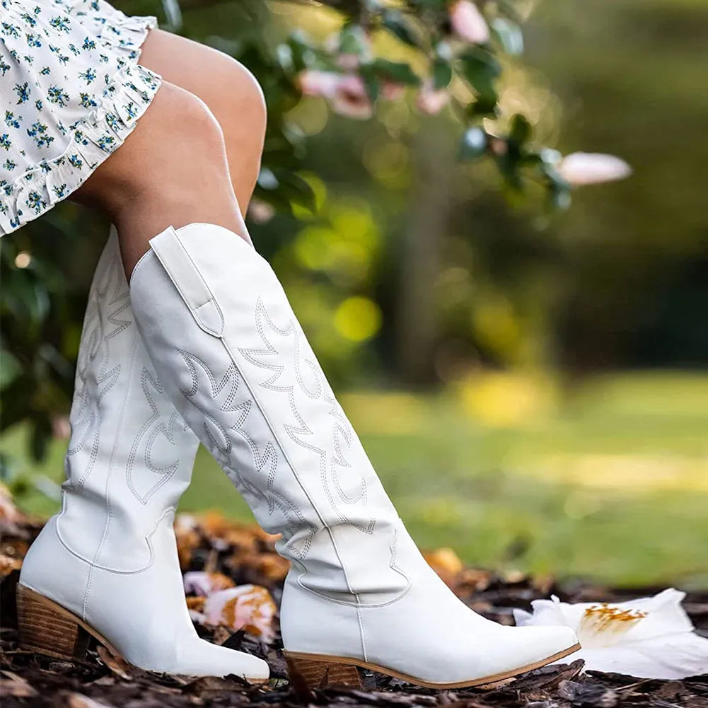 Dames Hoge Westernlaarzen Met Spitse Neus En Blokhak