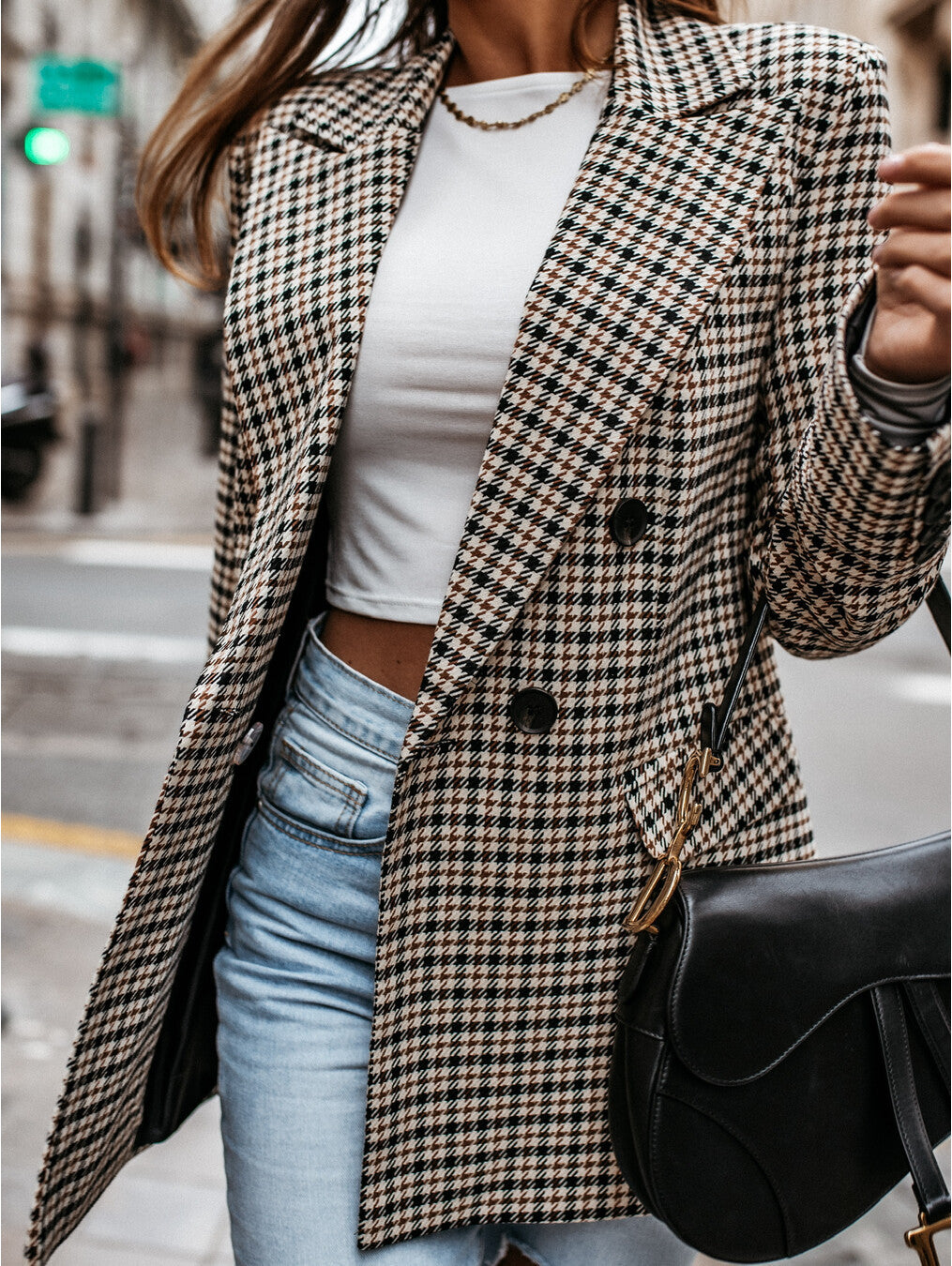 Dames Geruite Blazer Met Reverskraag En Double-Breasted Sluiting